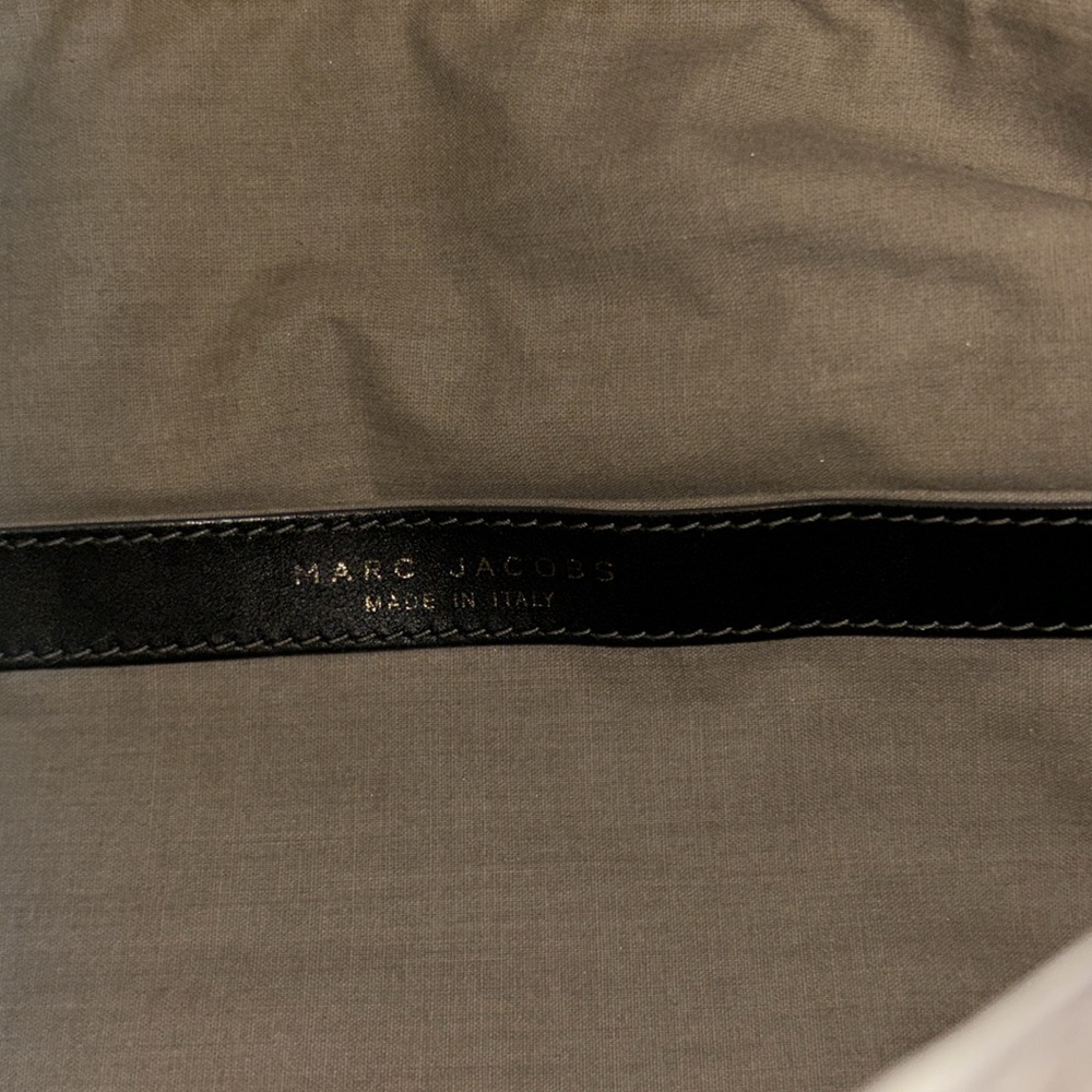 Marc jacob leather purse never used just sitting around closet(preown) - Picture 5 of 9